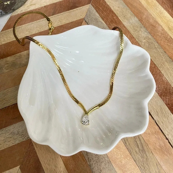 Vintage - Goldtone Teardrop Diamond Crystal Necklace - Picture 1 of 6
